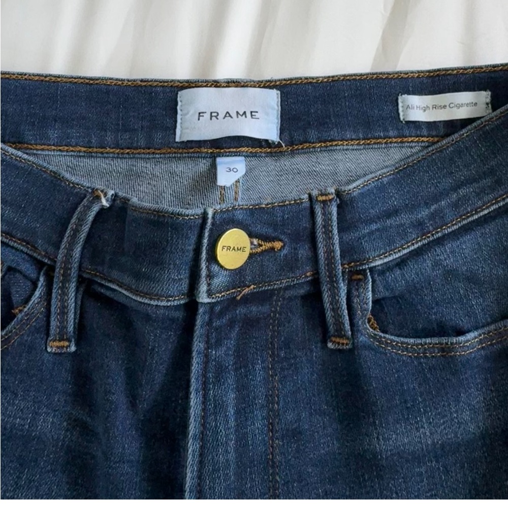Frame Ali High Rise Cigarette Jeans - Picture 4 of 4